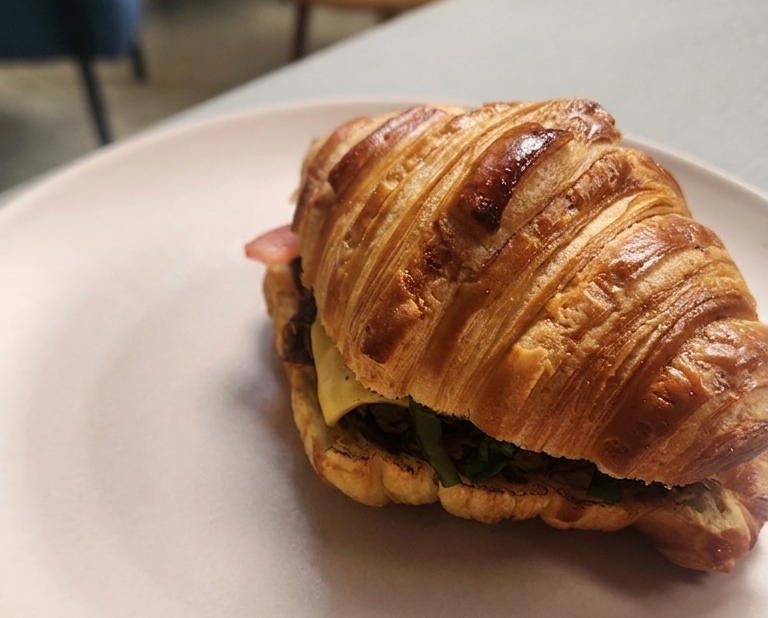 Croissant Carne